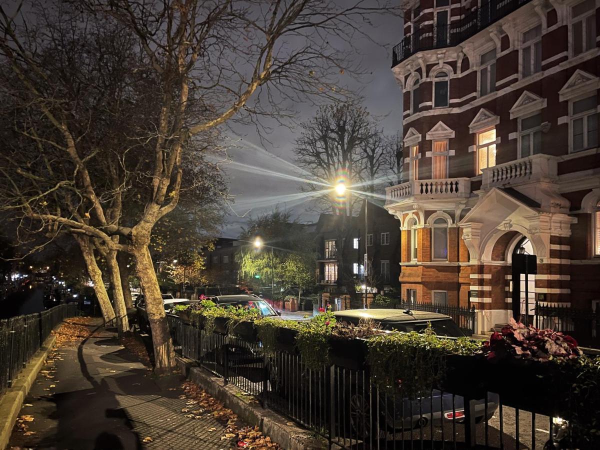 Elizabeth'S Place - London'S Hidden Gem Exterior photo